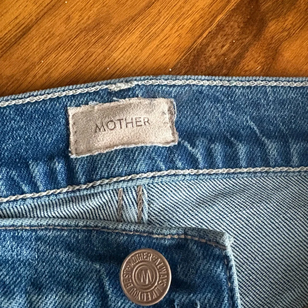 MOTHER Blue Button-Fly Jeans, ECU - Picture 5 of 17
